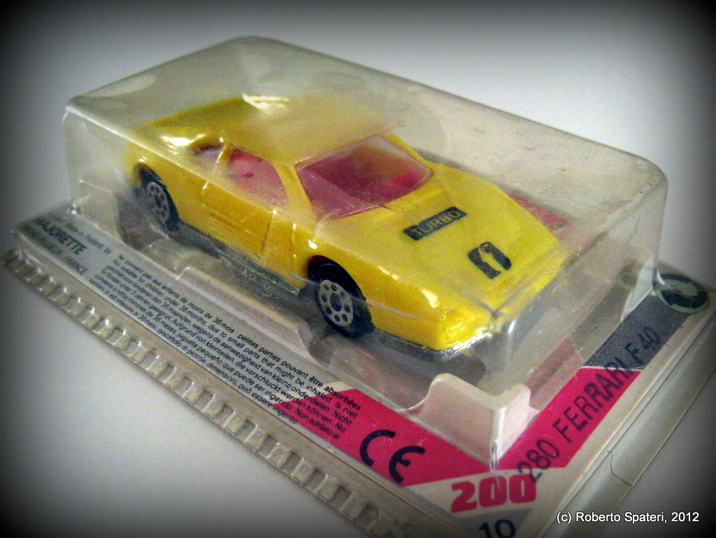 Majorette Ferrari F40 (n.280)